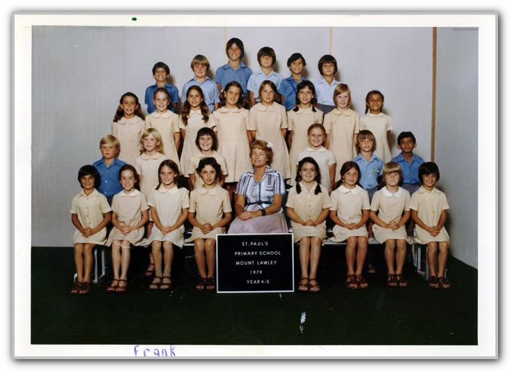 FJ St Pauls School Photo Year 4-5 1979